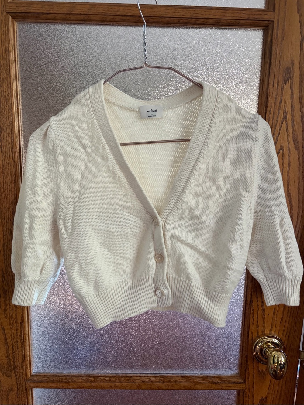 Wilfred Ivory V-Neck Cropped Button Cardigan